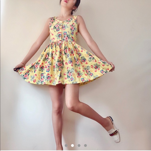 Vintage Yellow Button Up Sundress - Picture 2 of 4